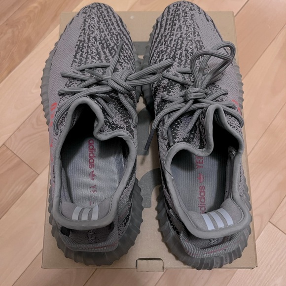 Men’s Yeezy’s Baluga 2.0 - Picture 2 of 3